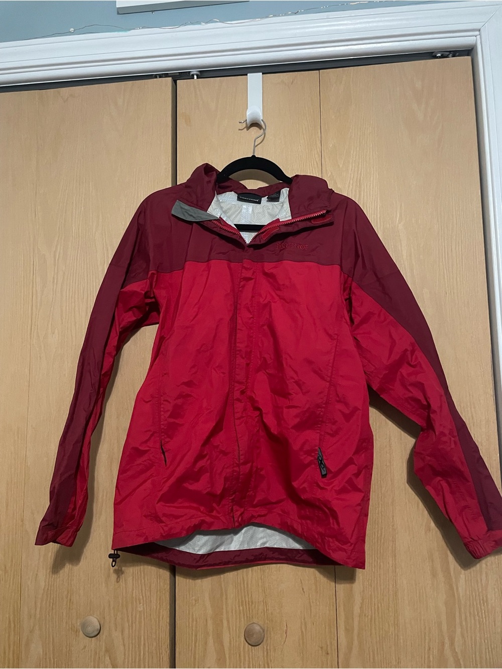 Marmot Maroon Hooded Rain Shell Jacket